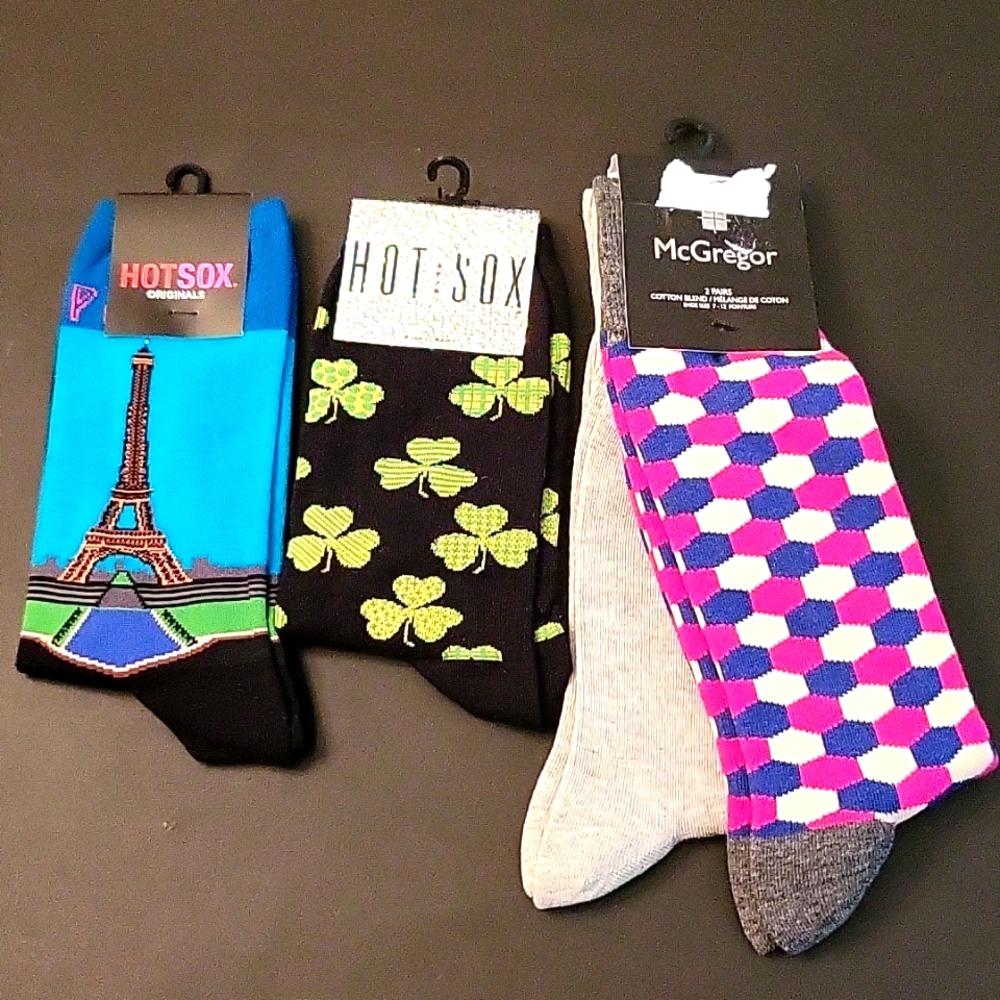 NEW His & Hers Fun Socks! 4 Pairs!